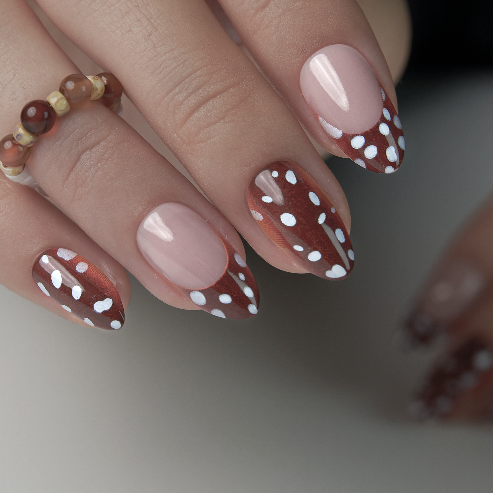 Dotty Delight – S Almond