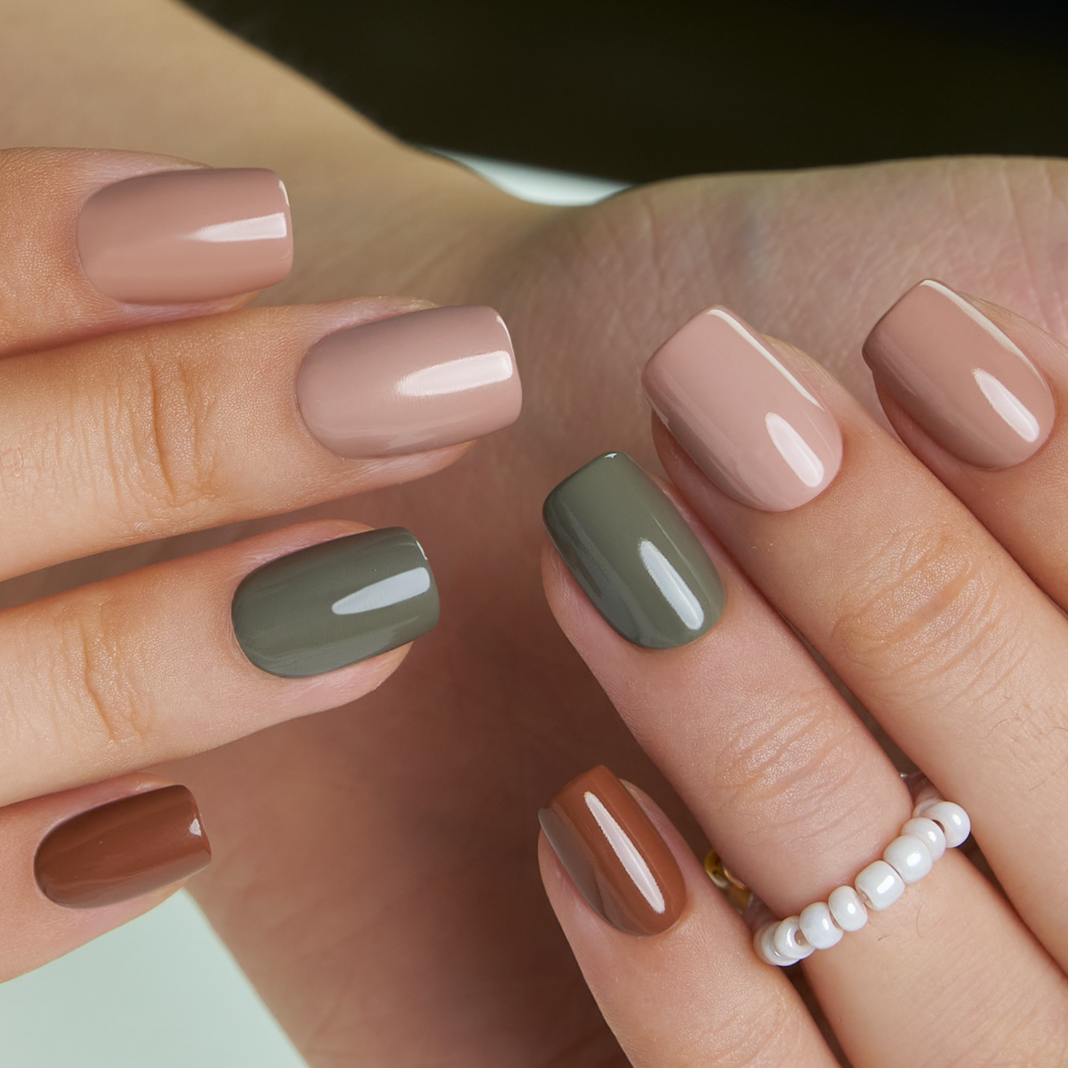 Simple and Plain – S Squoval