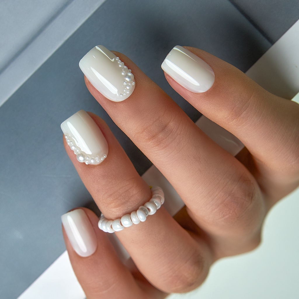 Pearl Drizzle – S Squoval