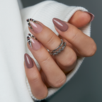 Elegant Leopard – S Almond