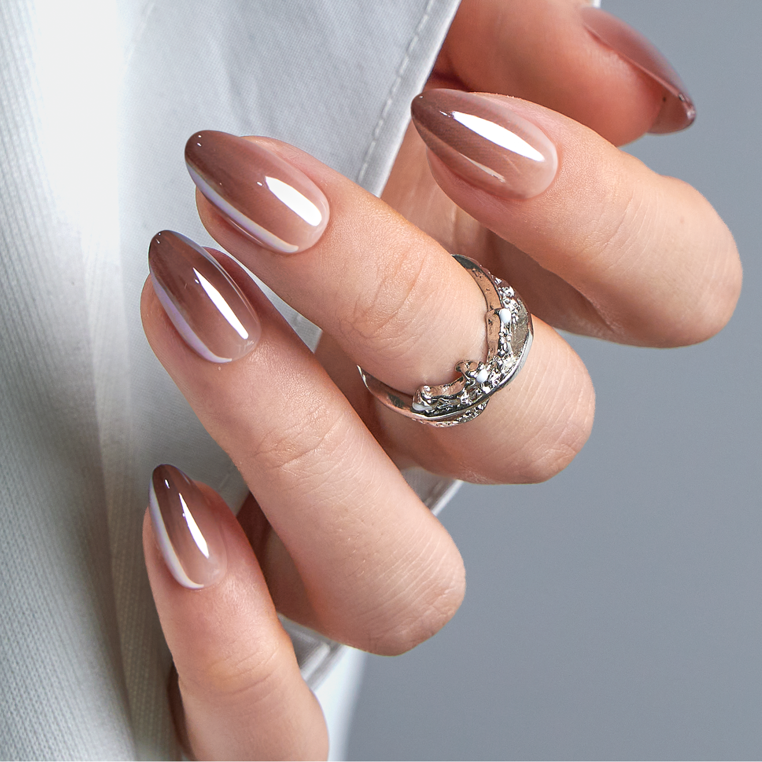 Mocha Chrome – S Almond