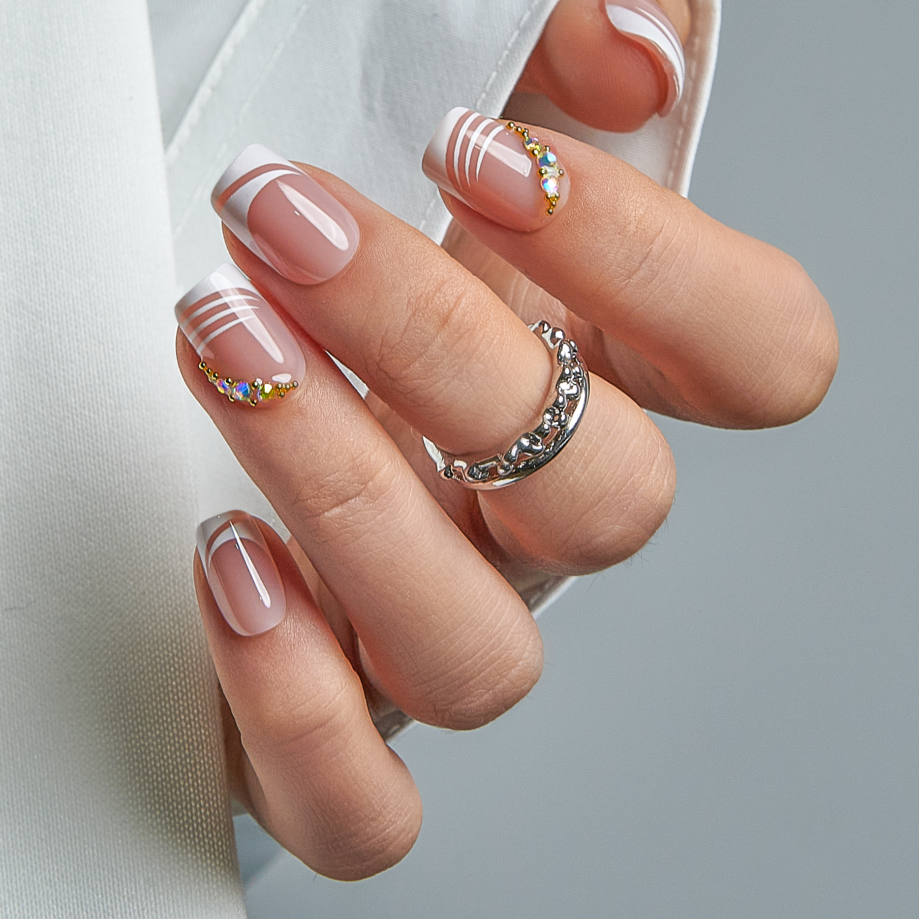 Soft Veil Luster  –  S Squoval