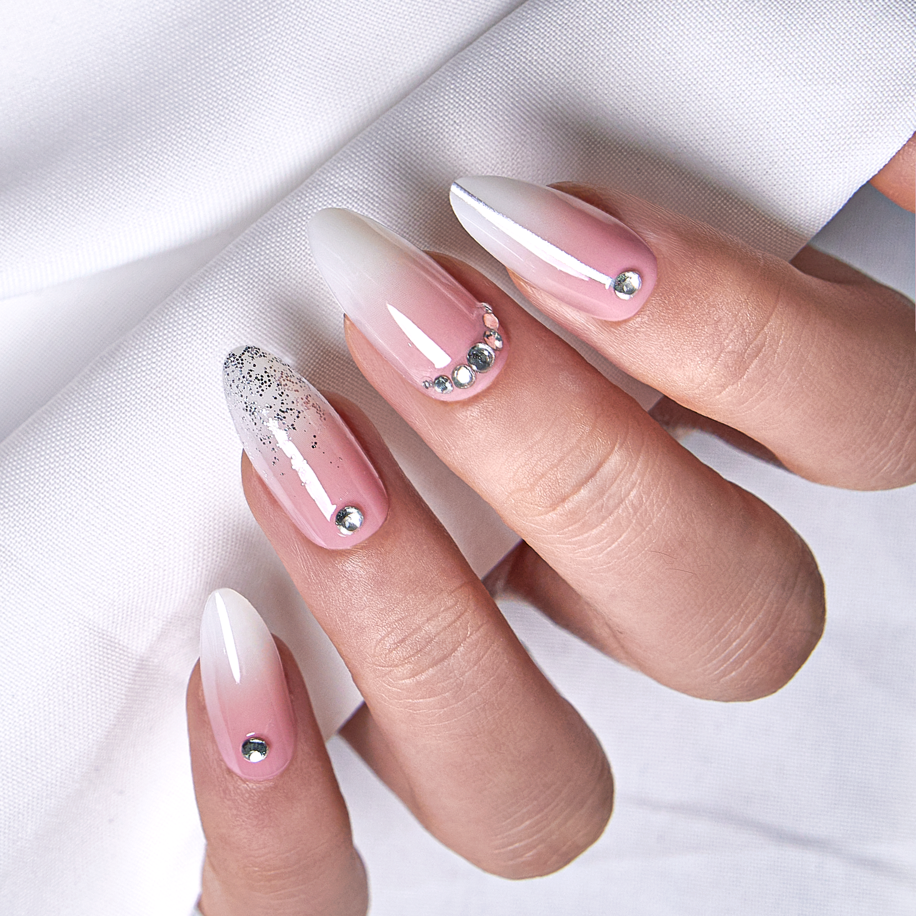 Designer's Pick | Crystal Veil – L Stiletto