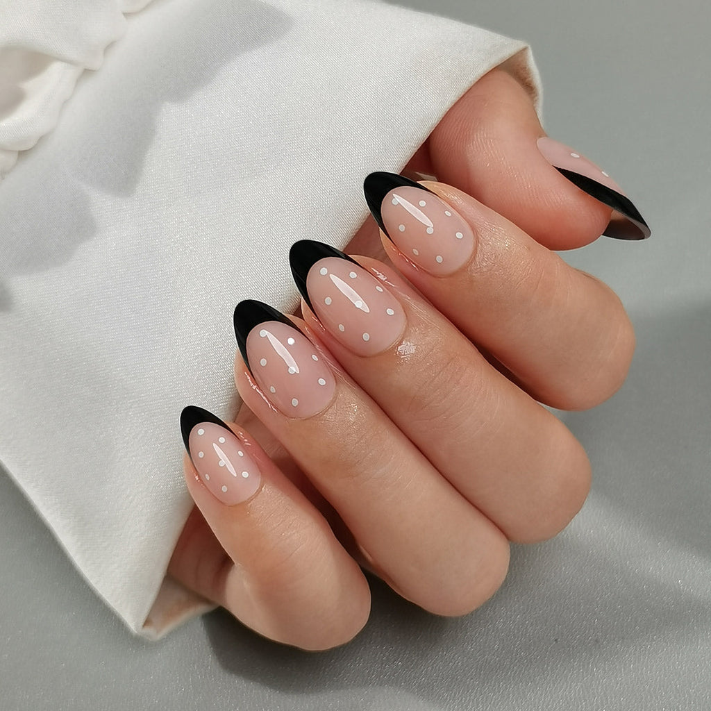 Classic Polka – S Almond
