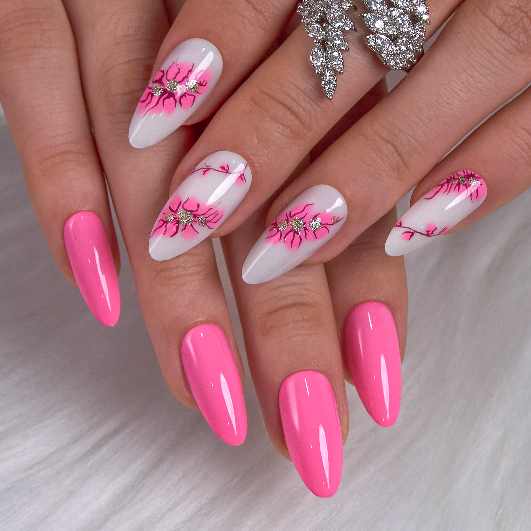 Petal Muse – L Stiletto