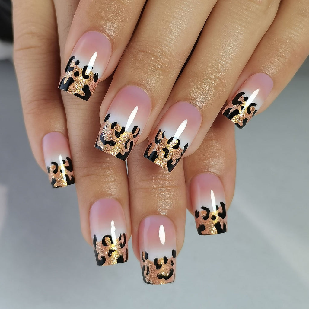 Elegant Leopard – M Square