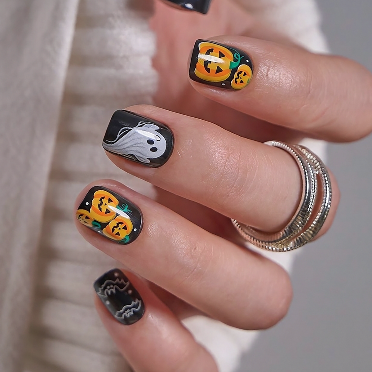 Ghost Grove Halloween Press On Nails – Extra Short Squoval
