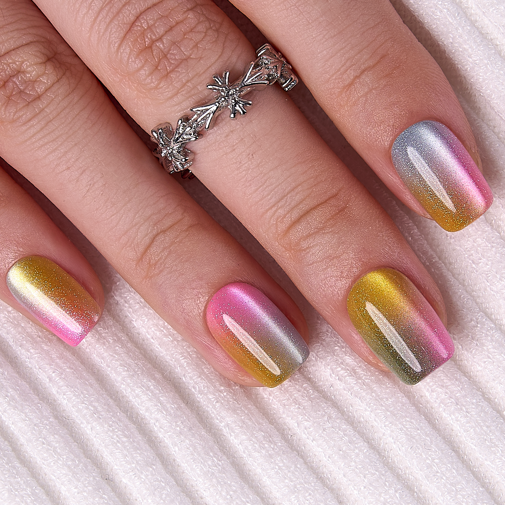 Designer's Pick | Rainbow Glow – S Squoval