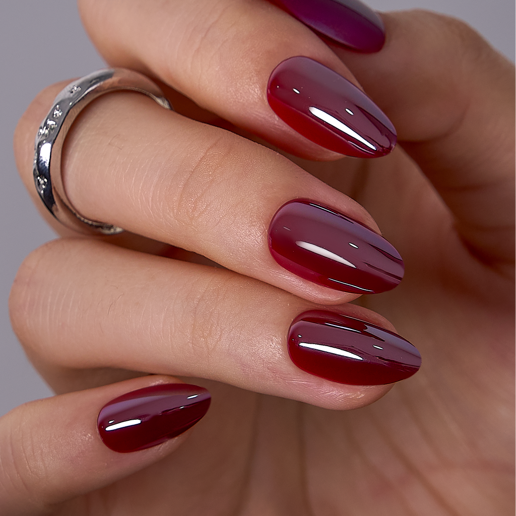 Red Mirror Glam – S Almond