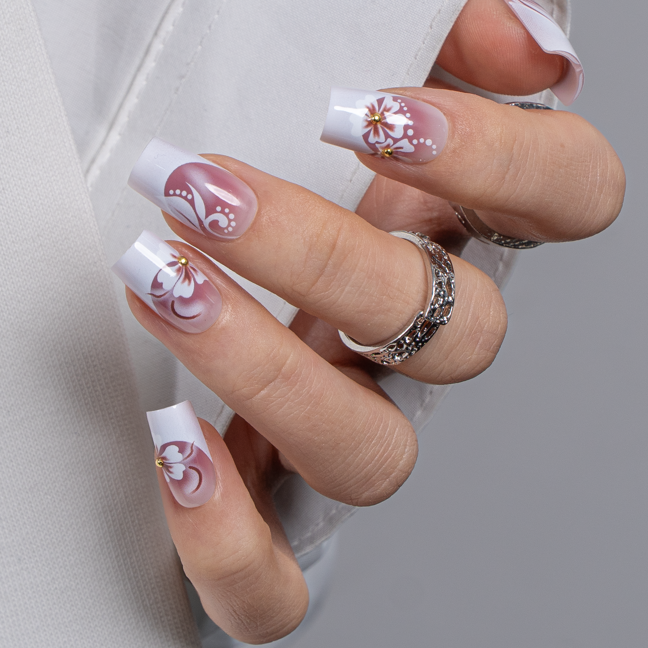 Frost Charm – M Square