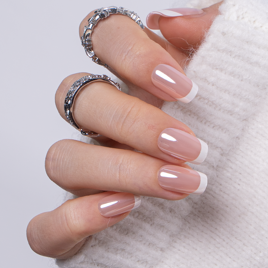 Nude Rhapsody – M Squoval
