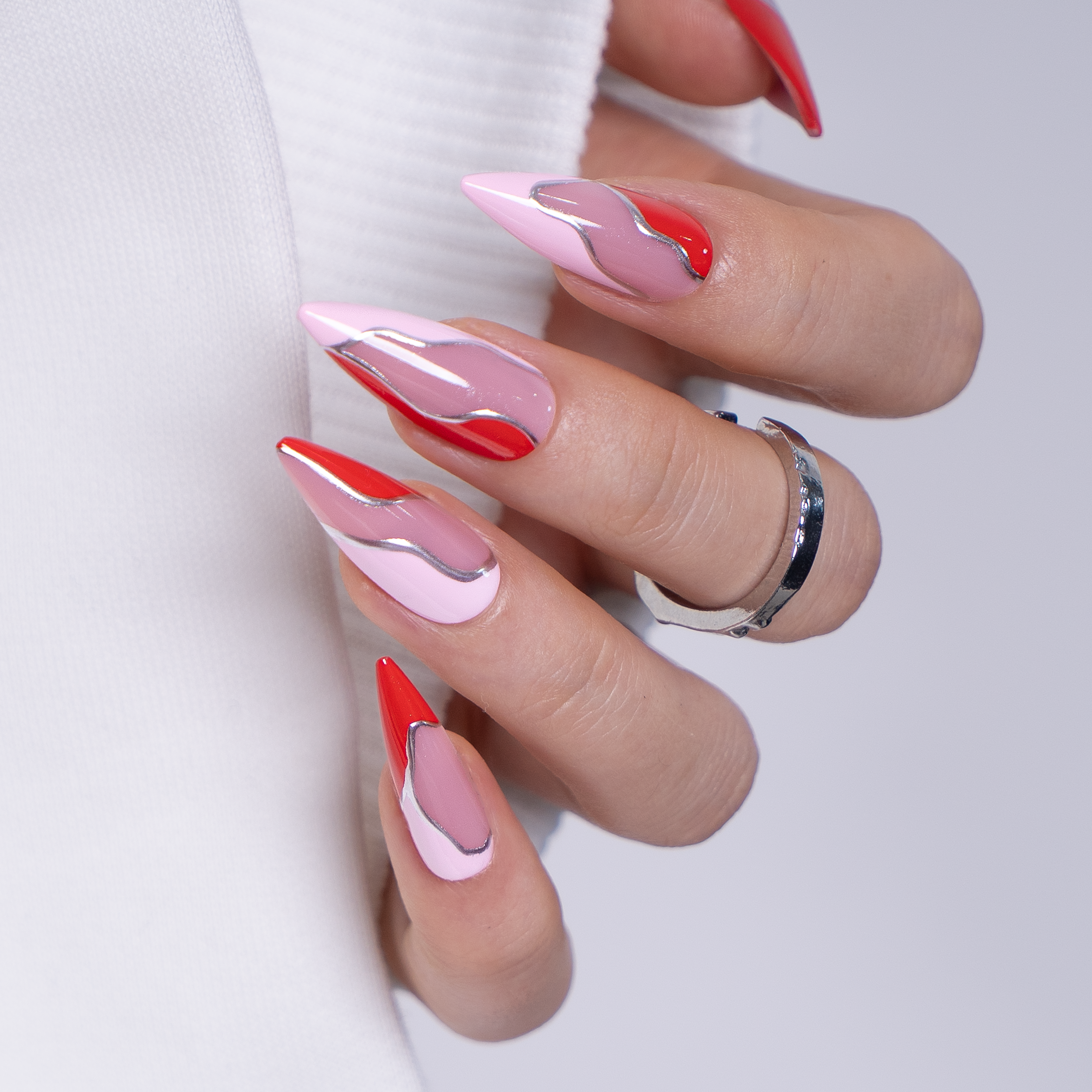 Designer's Pick | Flame Curve  –  L Stiletto
