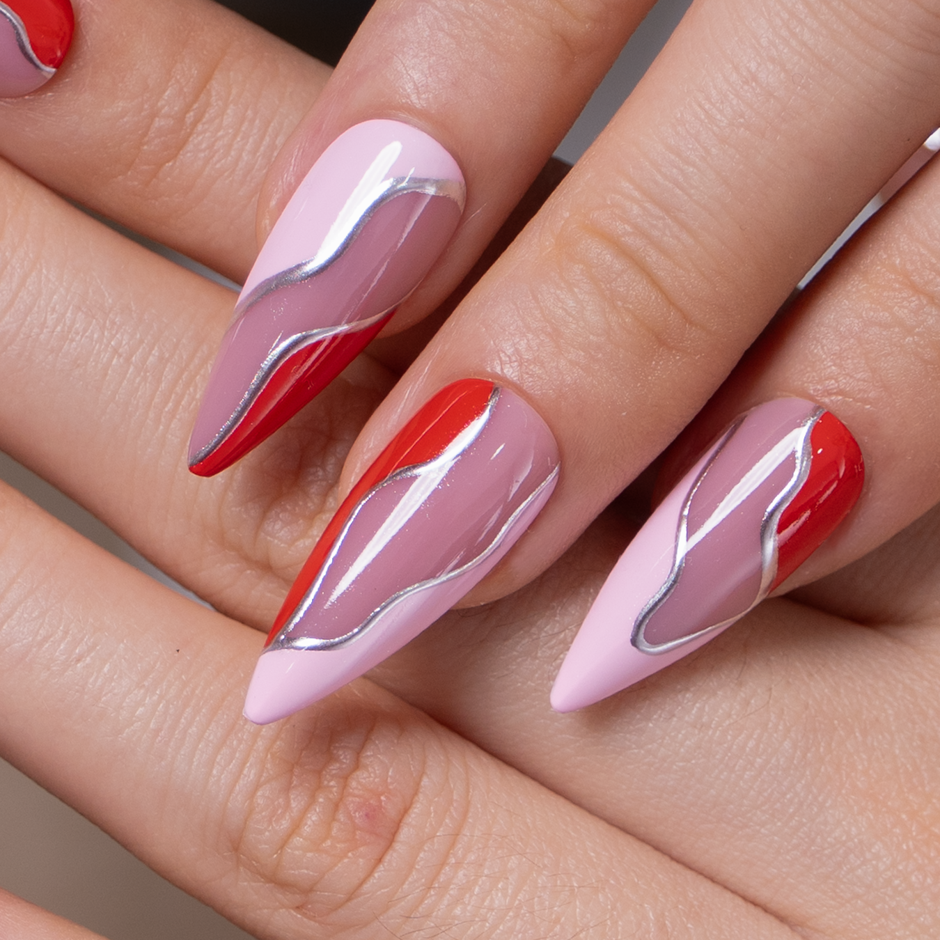 Designer's Pick | Flame Curve  –  L Stiletto