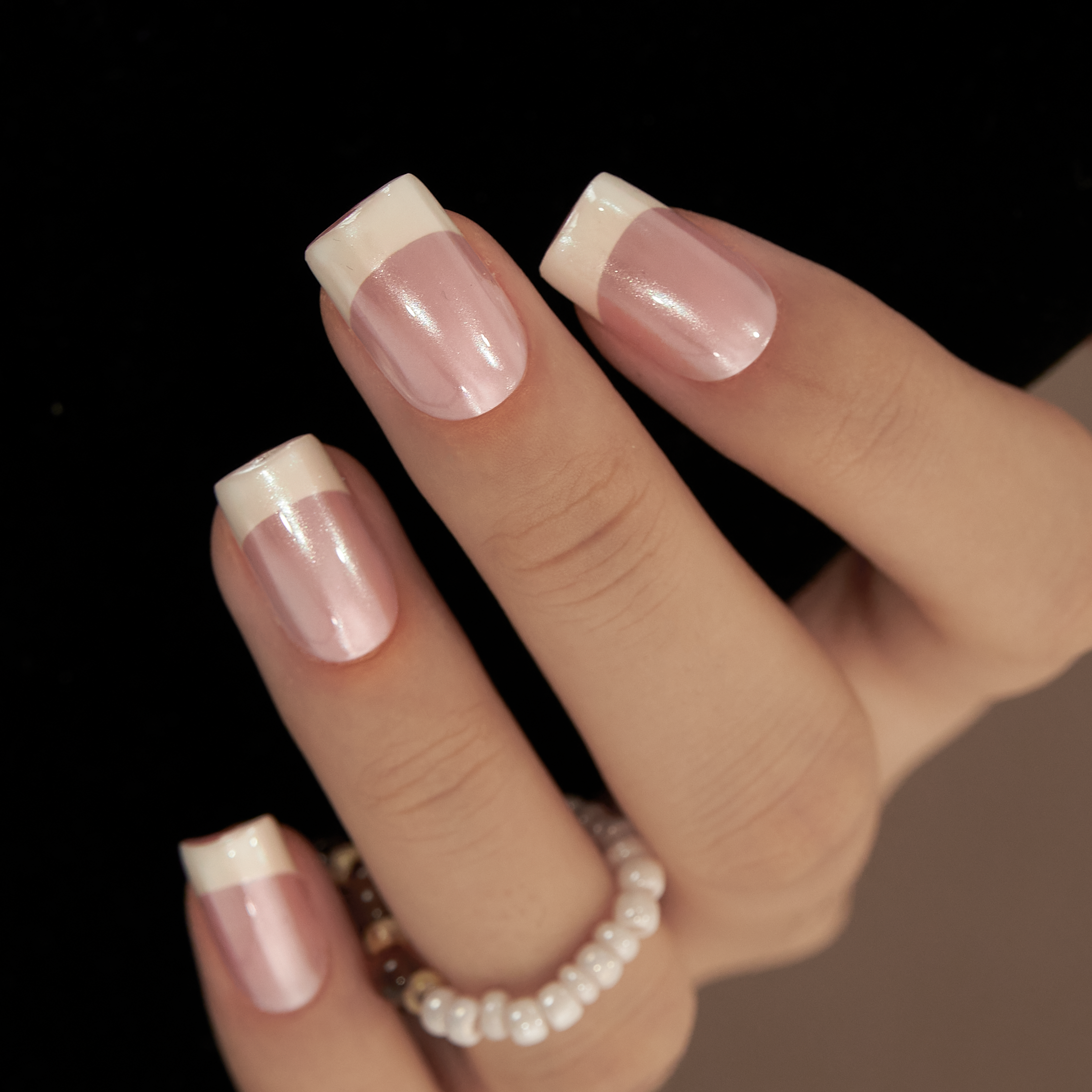 Classic French – M Squoval