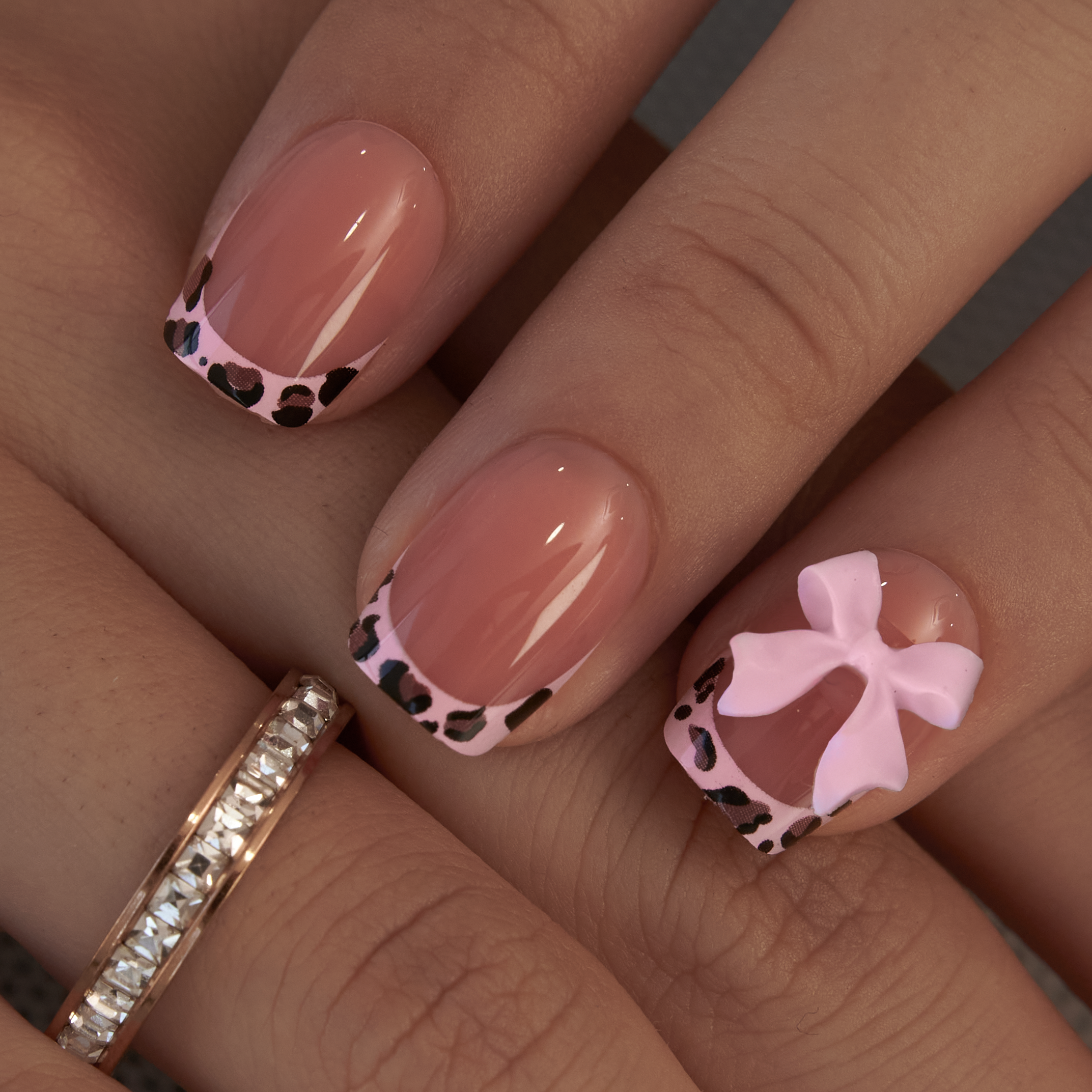 Pink Safari – S Squoval