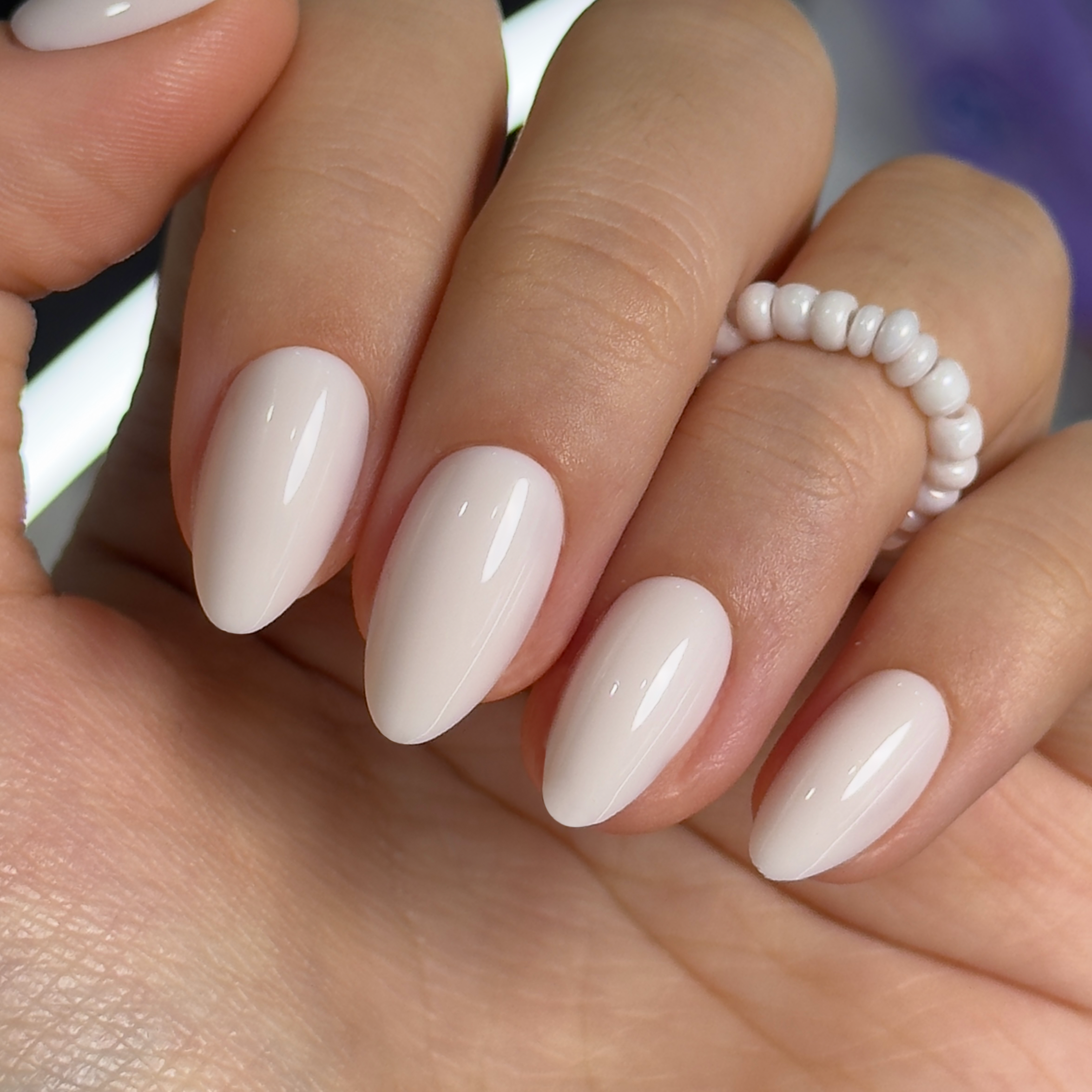 Ivory Sheen – S Almond