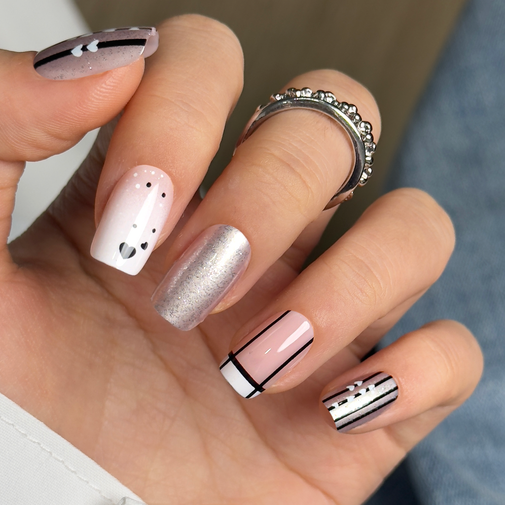 Nude Spark Line – M Squoval