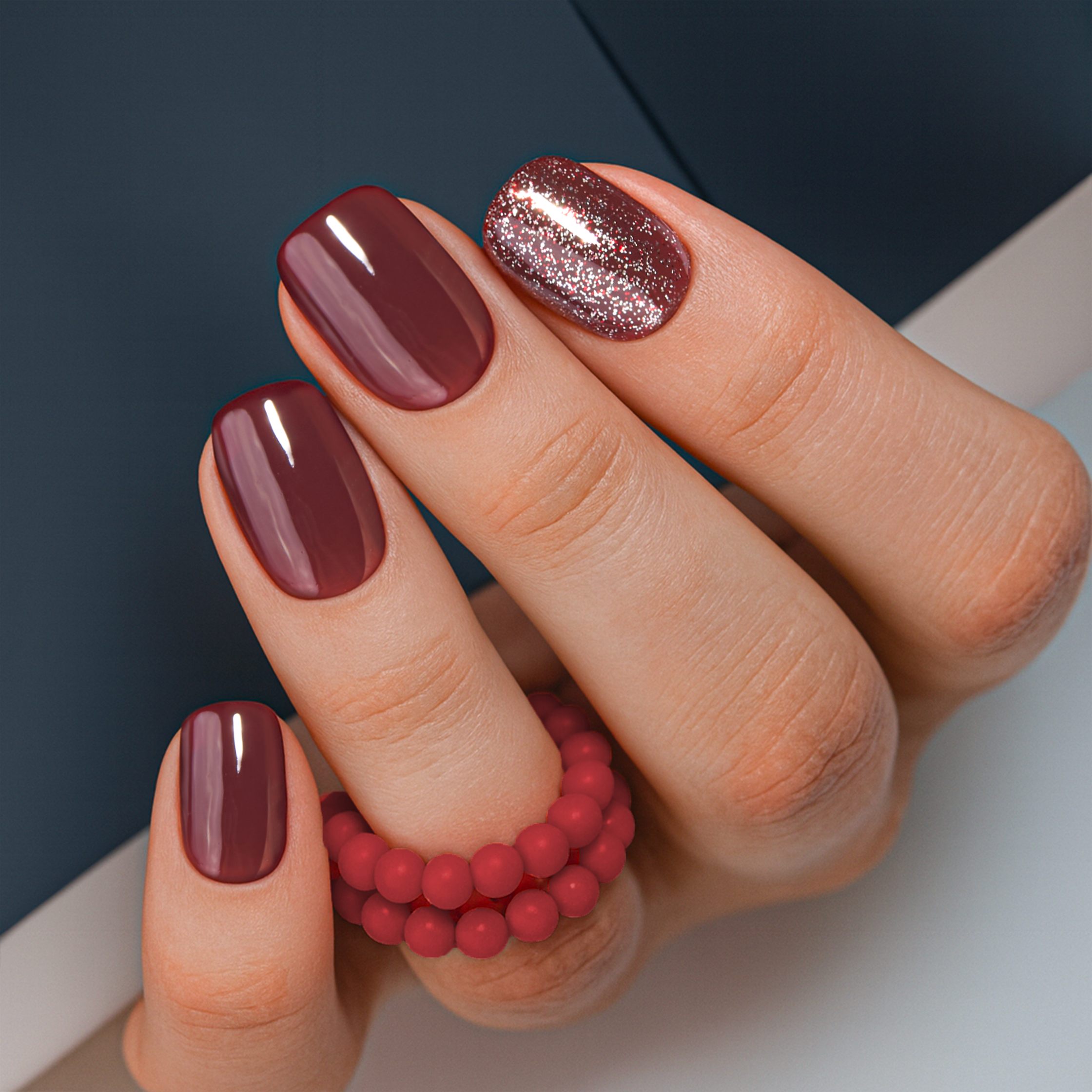 Burgundy Bling – S Squoval