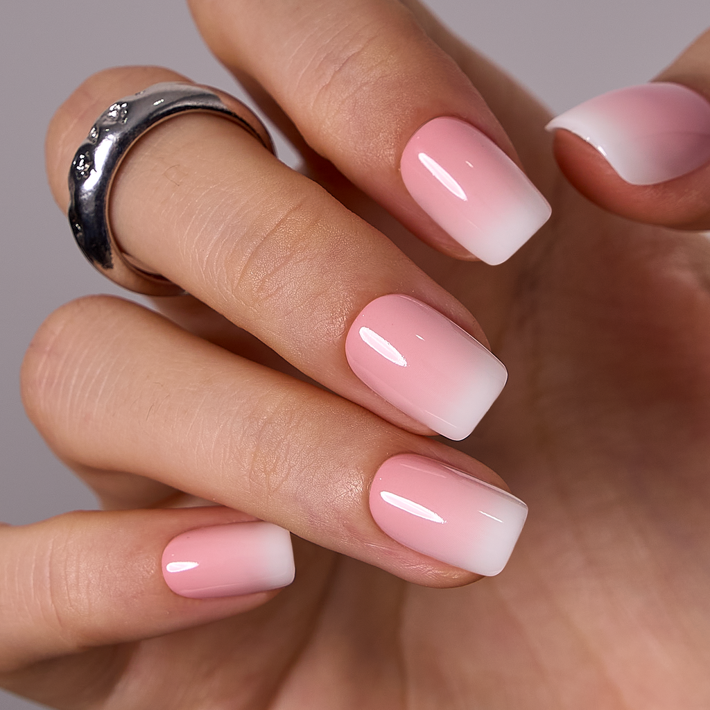 Milky Petal Glow – S Squoval