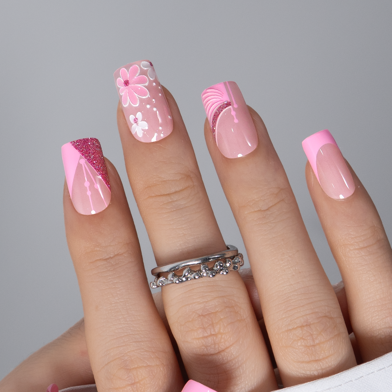 Pink Symphony – M Squoval