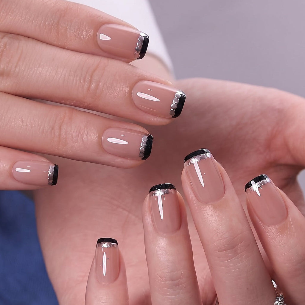 Noir Trim – S Squoval