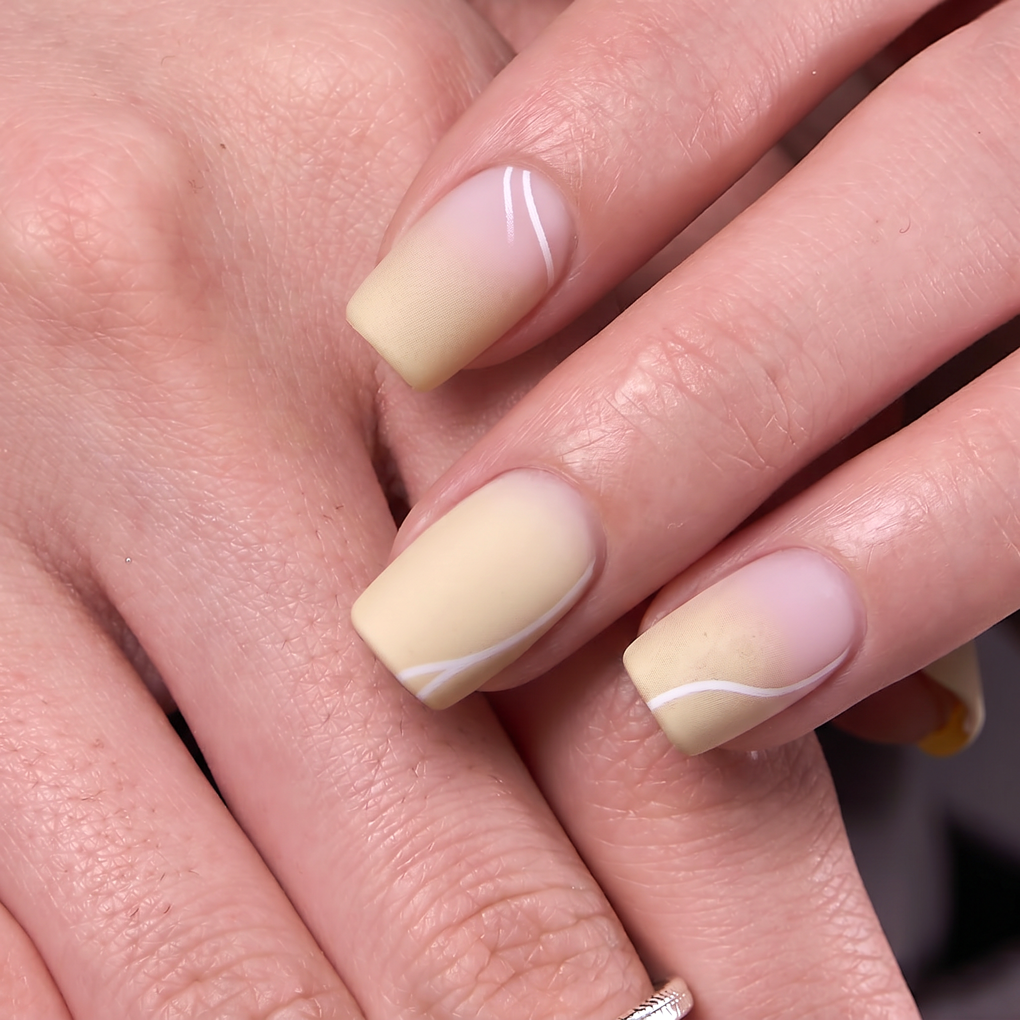 Lemon Mist – S Squoval