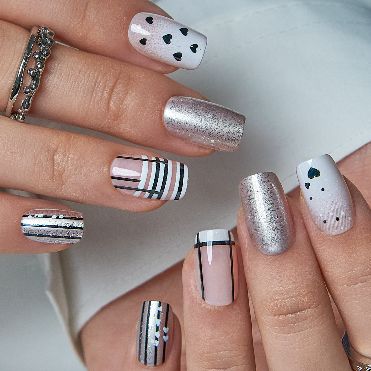 Nude Spark Line Press-On Nails – Medium Squoval Nude Pink Black Heart Silver Glitter Stripe Line Art Mixed Design